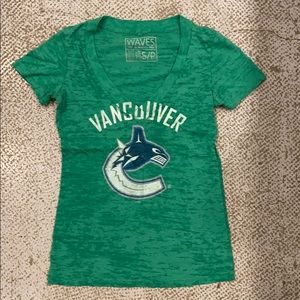 Green Fitted Vancouver Canucks Tee